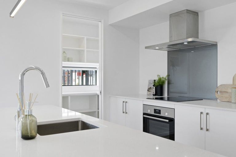 Photo of property in 43 Sanders Way, Rolleston, 7614