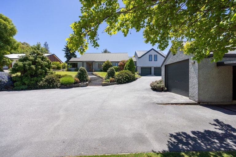 Photo of property in 186 Stone Street, Wanaka, 9305