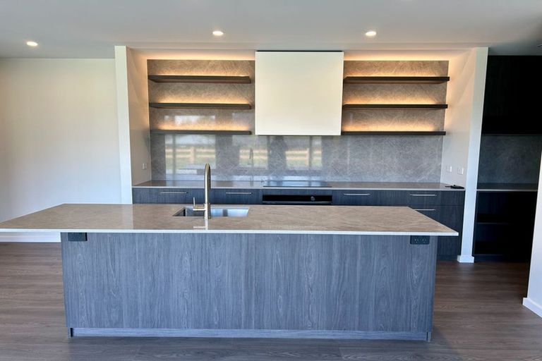 Photo of property in 15 Mason Street, Wanaka, 9305