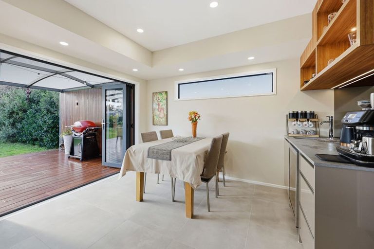 Photo of property in 74 Angelo Avenue, Howick, Auckland, 2014