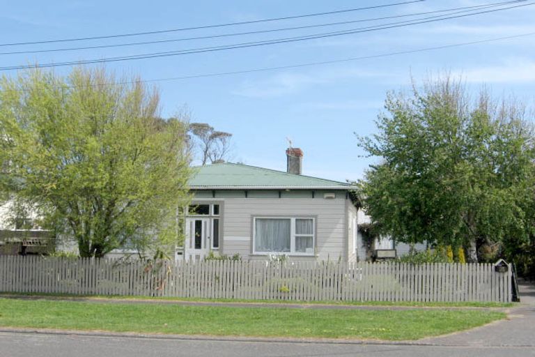 Photo of property in 15 Hurworth Place, College Estate, Whanganui, 4500