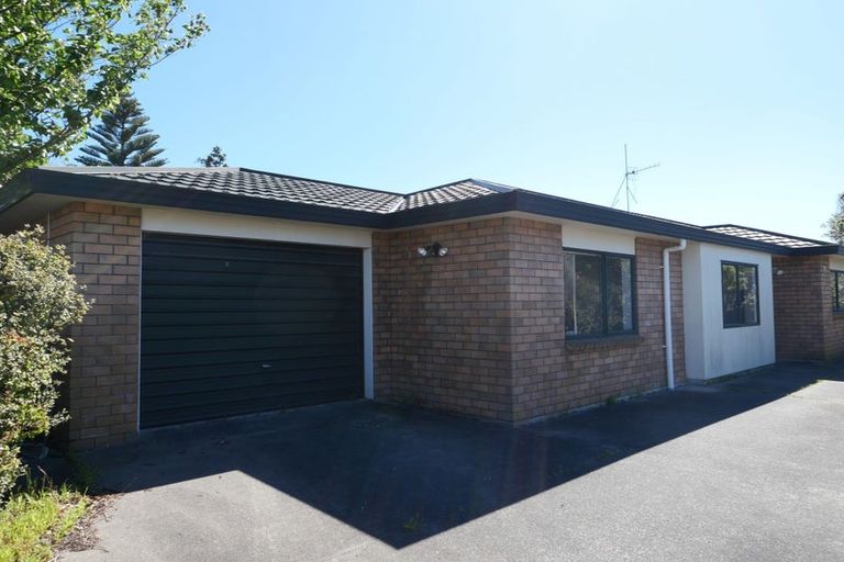Photo of property in 15b Walton Road, Paraparaumu Beach, Paraparaumu, 5032