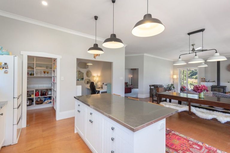 Photo of property in 808 Whitemans Valley Road, Whitemans Valley, Upper Hutt, 5371