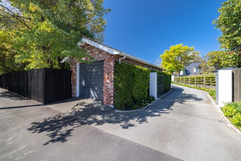 Photo of property in 200 Ilam Road, Ilam, Christchurch, 8041