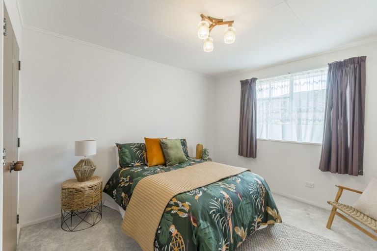 Photo of property in 36 Sylvan Avenue, Waikanae, 5036