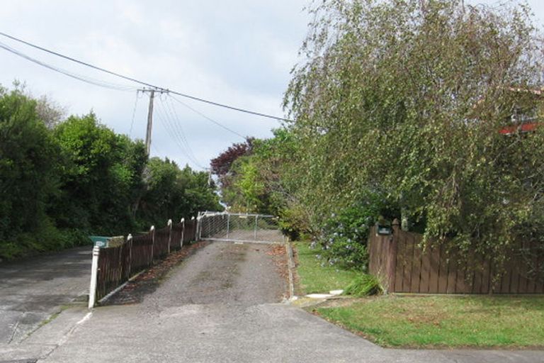 Photo of property in 89b Colwill Road, Massey, Auckland, 0614