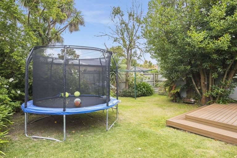 Photo of property in 111 Francis Avenue, Mairehau, Christchurch, 8013