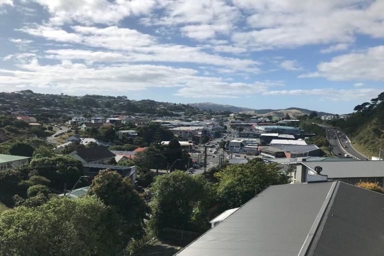 Photo of property in 15 Fraser Avenue, Johnsonville, Wellington, 6037