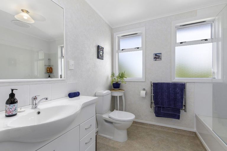 Photo of property in 69 Belmont Terrace, Belmont, Lower Hutt, 5010