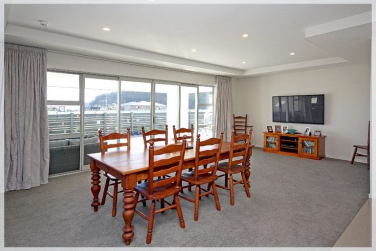 Photo of property in 5 Carex Grove, Foxton Beach, Foxton, 4815