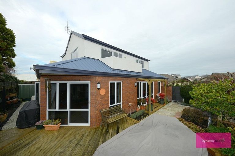 Photo of property in 14a O'connor Place, Burnside, Christchurch, 8053