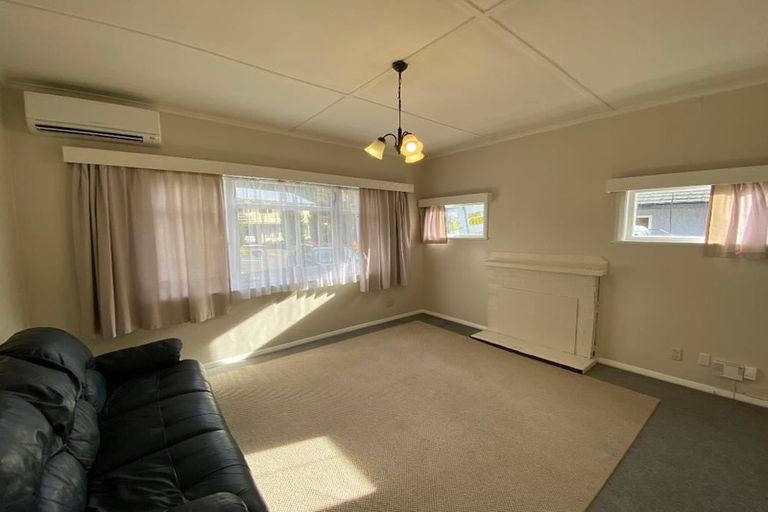 Photo of property in 45 Burns Road, Hospital Hill, Napier, 4110
