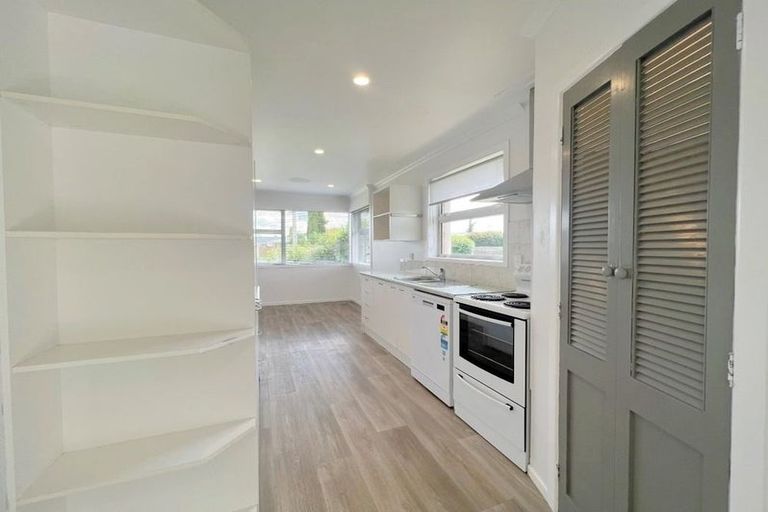 Photo of property in 12 Pryce Place, Silverdale, Hamilton, 3216