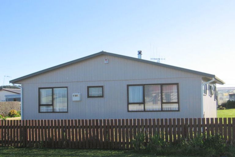 Photo of property in 23 Norton Street, Foxton Beach, Foxton, 4815