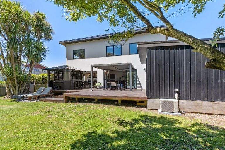 Photo of property in 32a Aubrey Street, New Plymouth, 4310
