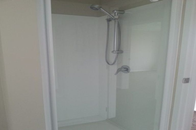 Photo of property in 96 Hutchinsons Road, Bucklands Beach, Auckland, 2014