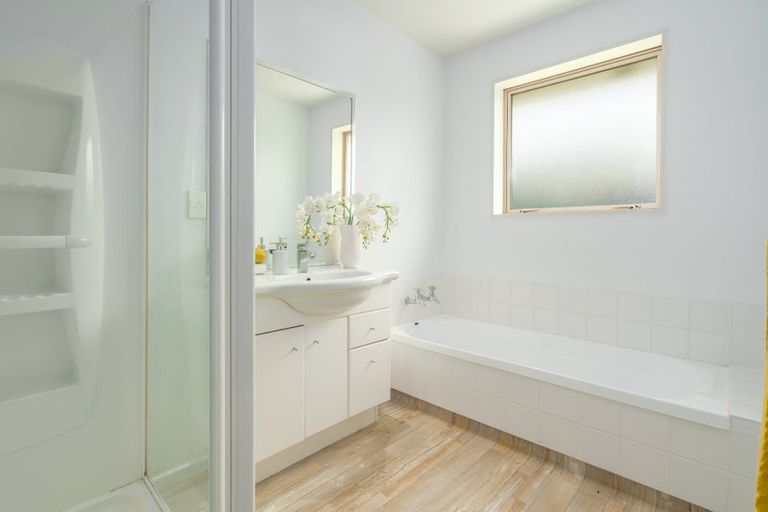 Photo of property in 27 Dryden Avenue, Rolleston, 7614