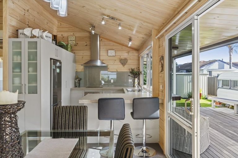 Photo of property in 15 Jury Lane, Pauanui, Hikuai, 3579