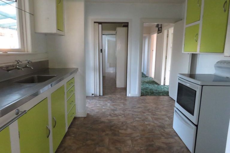 Photo of property in 30 Cavell Street, Reefton, 7830