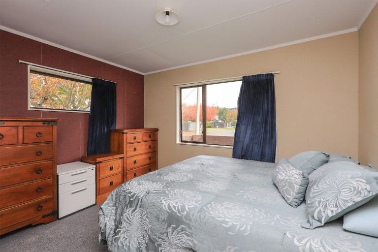 Photo of property in 44 Whiting Crescent, Greenmeadows, Napier, 4112