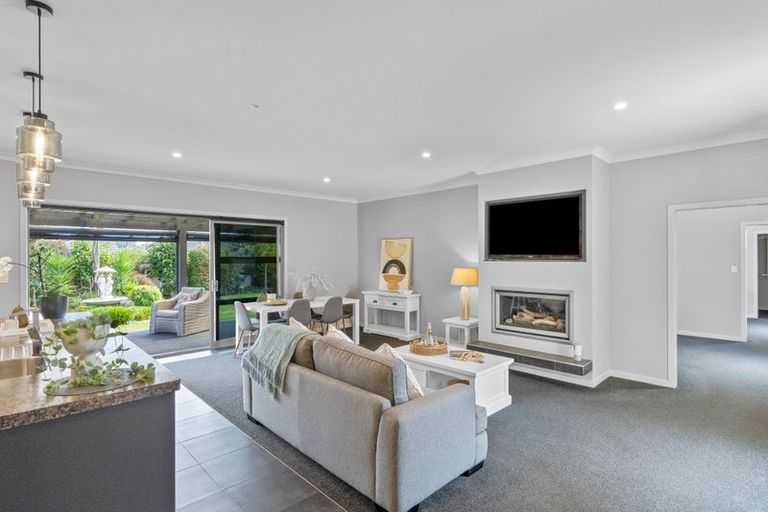 Photo of property in 25 Gladys Place, Levin, 5510