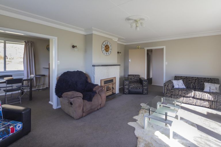 Photo of property in 8 Settlement Road, Kurow, 9435