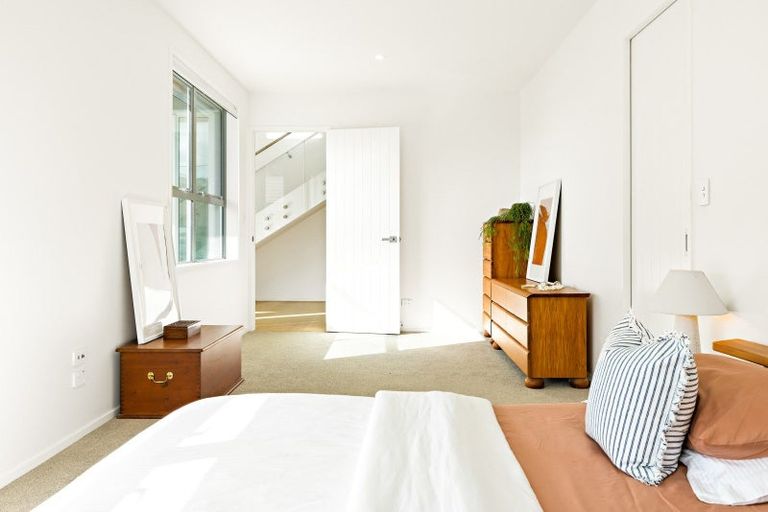 Photo of property in 6 Wendy Hood Way, Snells Beach, 0920