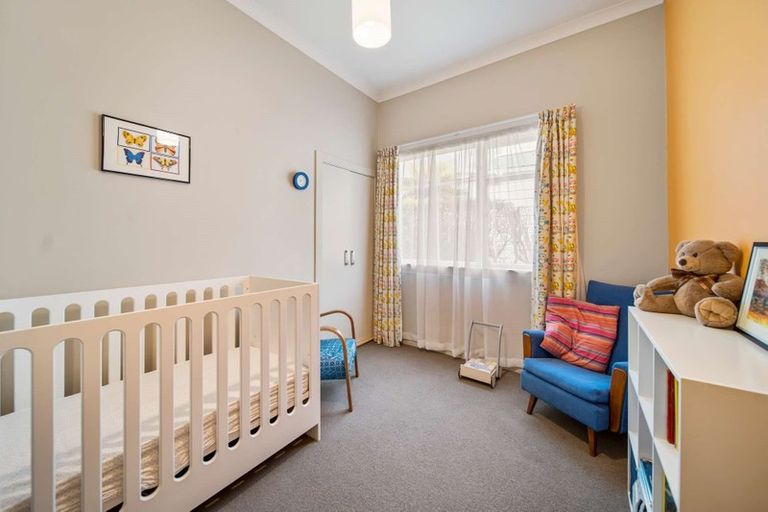 Photo of property in 21 Glenross Street, Glenross, Dunedin, 9011