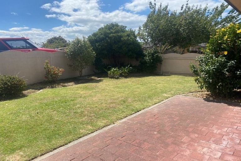 Photo of property in 204 Auckland Road, Greenmeadows, Napier, 4112