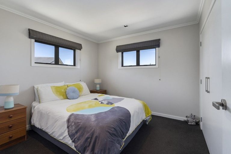 Photo of property in 39 Dahlstrom Grove, Kelvin Grove, Palmerston North, 4414