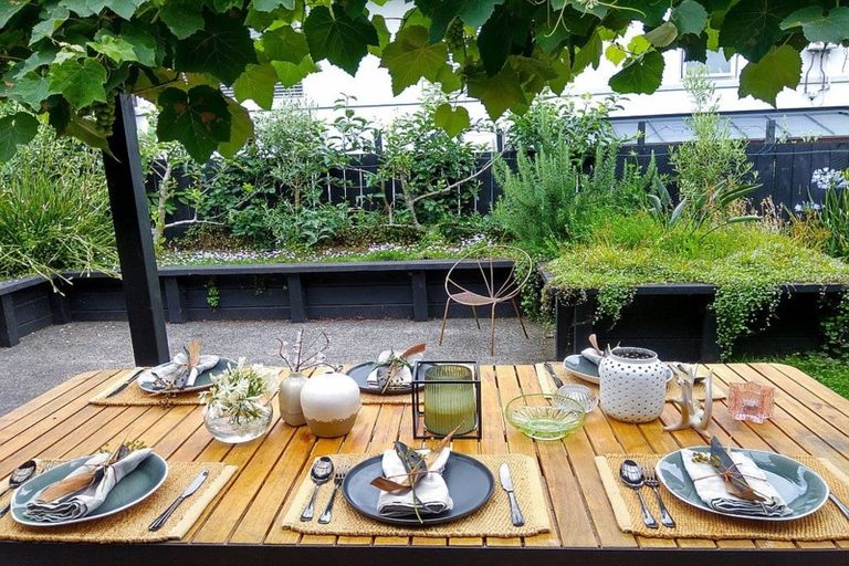 Photo of property in 2/246 Lake Road, Hauraki, Auckland, 0622