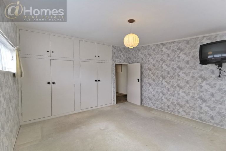 Photo of property in 10 Manuka Street, Orewa, 0931