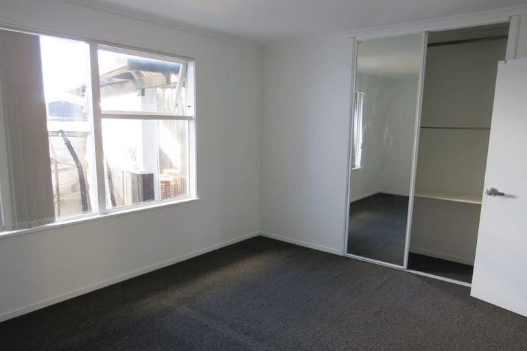 Photo of property in 3 Carbery Place, Manurewa, Auckland, 2102