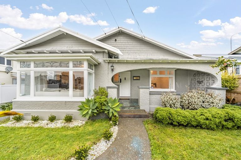 Photo of property in 6 Hume Street, Alicetown, Lower Hutt, 5010