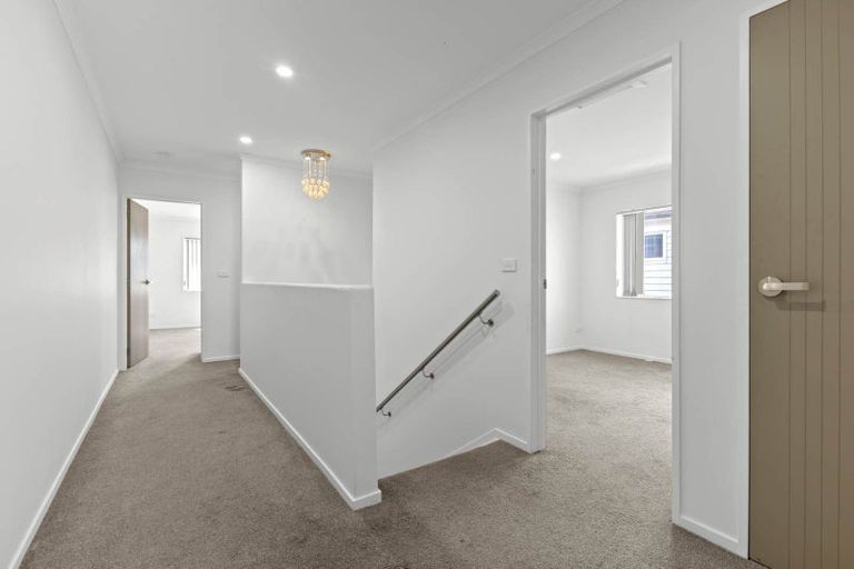 Photo of property in 24 Dolbel Place, Mangere East, Auckland, 2024