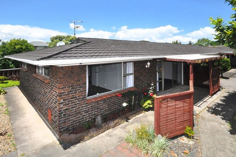 Photo of property in 39a Birdwood Avenue, Papatoetoe, Auckland, 2025