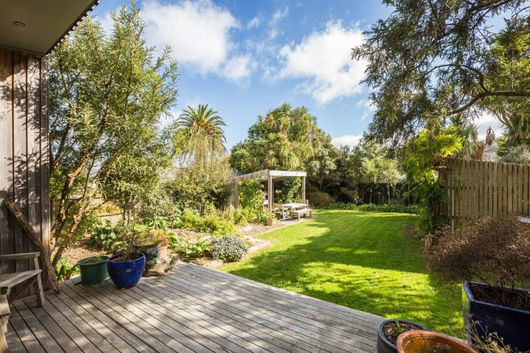 Photo of property in 42 Hathaway Avenue, Boulcott, Lower Hutt, 5010