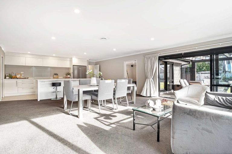 Photo of property in 31 Navy Loop, Rolleston, 7614