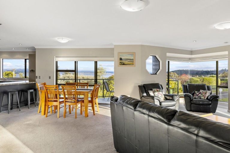 Photo of property in 761 Acacia Bay Road, Acacia Bay, Taupo, 3330