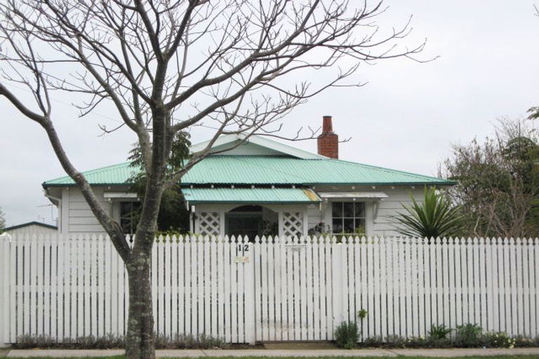 Photo of property in 12 Arawa Street, Welbourn, New Plymouth, 4312