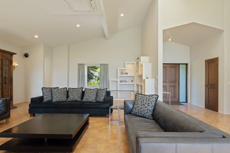 Photo of property in 5564 Kenepuru Road, Waitaria Bay, Picton, 7282