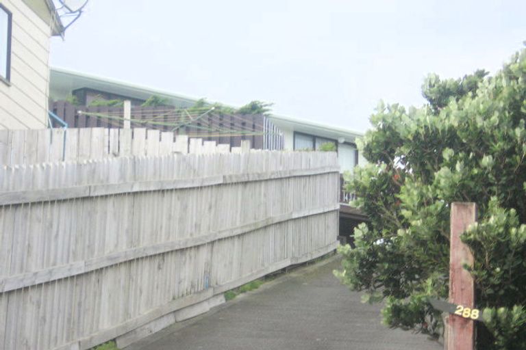 Photo of property in 290 Maungaraki Road, Maungaraki, Lower Hutt, 5010