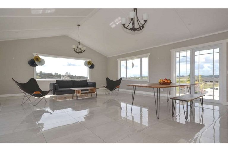 Photo of property in 4 Fernbird Grove, Kerikeri, 0294