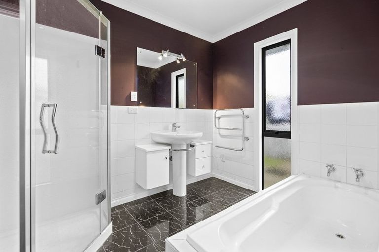 Photo of property in 10 Damio Place, Cambridge, 3434