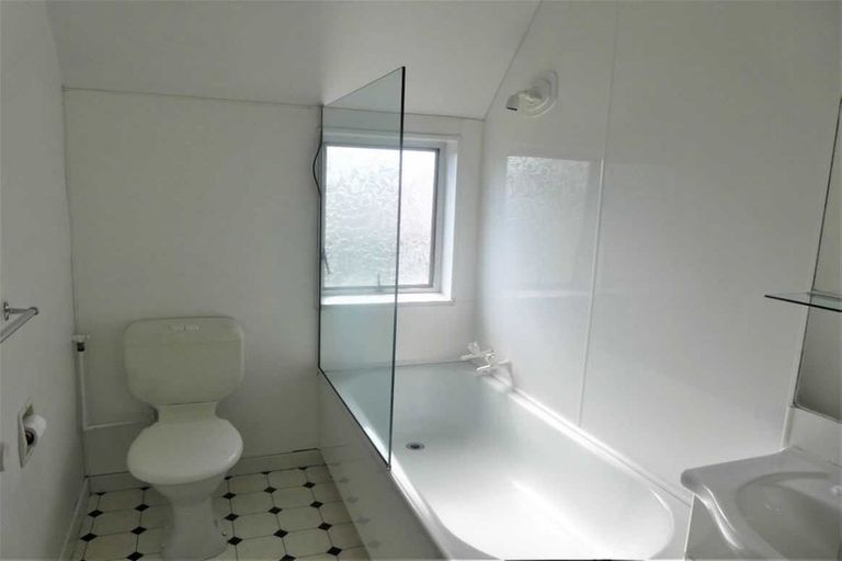 Photo of property in 1/12 Berry Street, St Albans, Christchurch, 8014