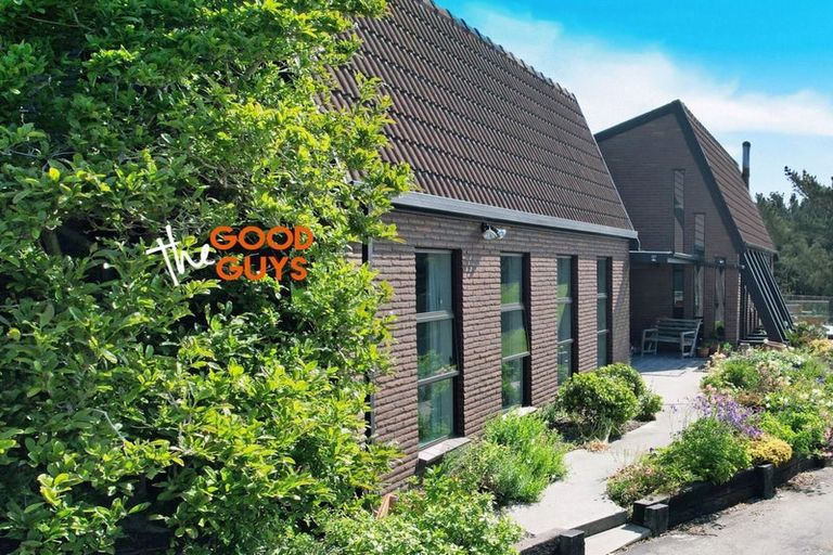 Photo of property in 72 Reservoir Road, Oamaru North, Oamaru, 9400