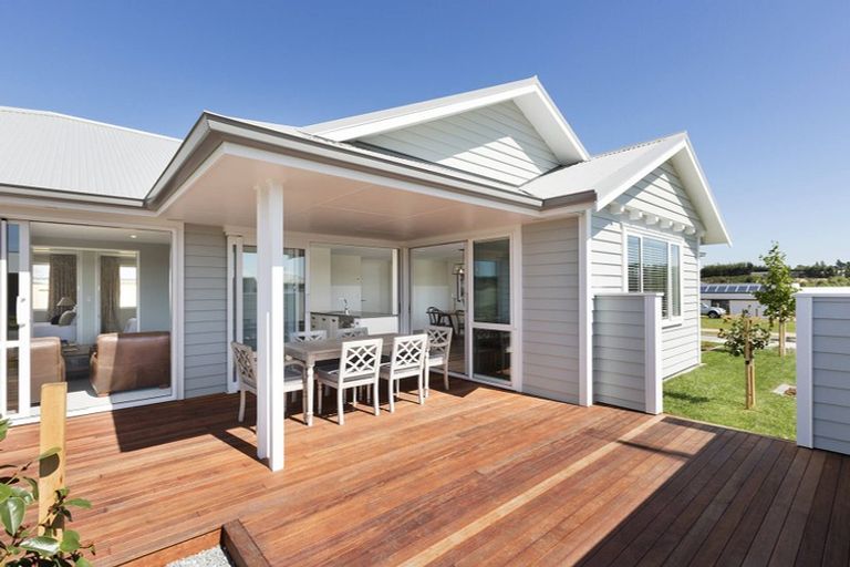 Photo of property in 33 Osbaldiston Lane, Kaukapakapa, 0873