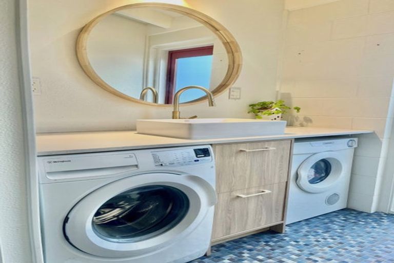 Photo of property in 95 Rokino Road, Hilltop, Taupo, 3330