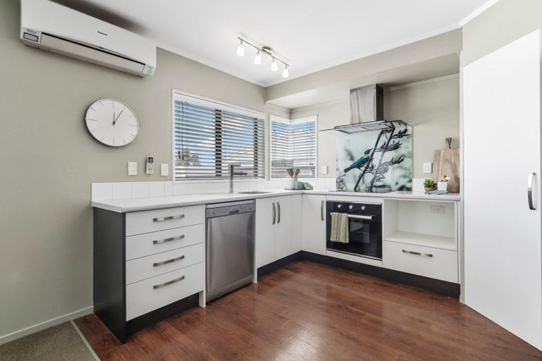 Photo of property in 54 Heron Avenue East, Matua, Tauranga, 3110