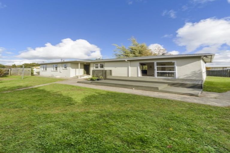 Photo of property in 1 Attlee Place, Feilding, 4702
